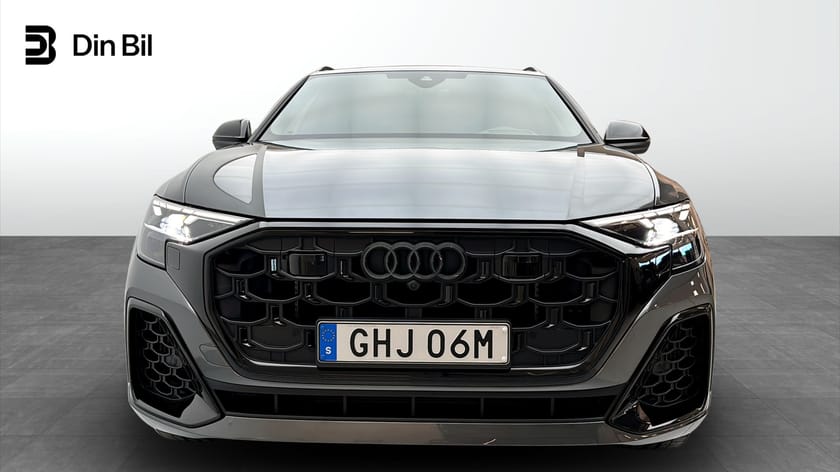 Bild 4 av Audi Q8 60 TFSI e quattro 490HK S-Line Drag Läder PANO