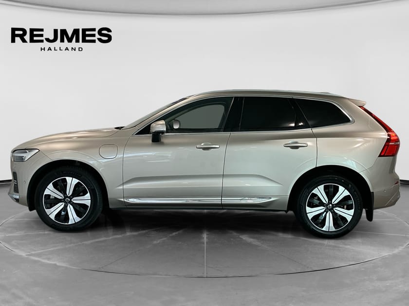 Bild 5 av Volvo XC60 Recharge T6 II Ultimate Bright | Dragkrok | HUD | 360-kamera