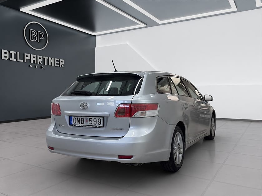 Bild 5 av Toyota Avensis Kombi 1.8 Valvematic Business/1-Ägare/Ny Besikt/Ny Serv