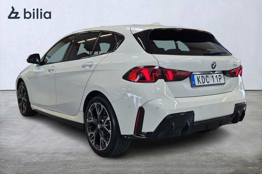 Bild 5 av BMW 120 M Sport Panorama 19" Harman Kardon Driving Assistant
