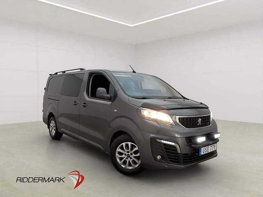 Bild 3 av Peugeot Expert Panel Van CrewVan L3 Värm Drag B-Kamera CARPLAY Moms