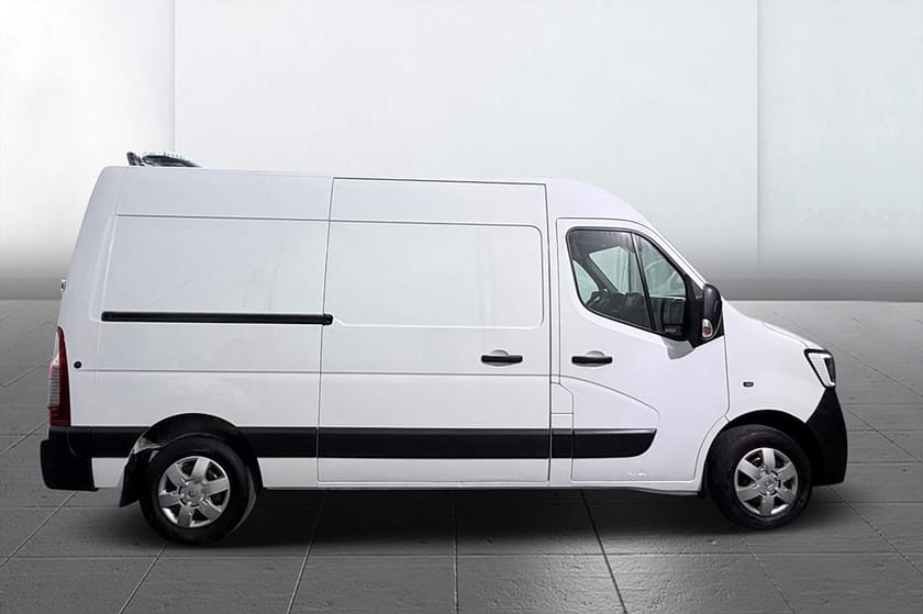 Bild 5 av Renault Master 3.5 T L2H2 2.3 dCi Aut 3sits Kamera Kamkedja Värmare MOMS