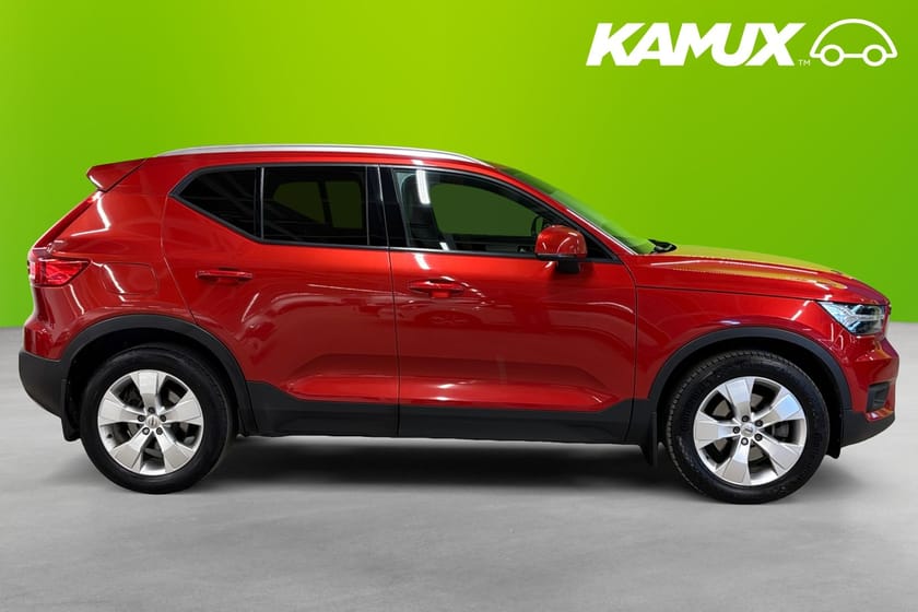 Bild 2 av Volvo XC40 D4 AWD Geartronic 190hk GRILL PÅ KÖPET! Pano Värmare Backkamera Drag