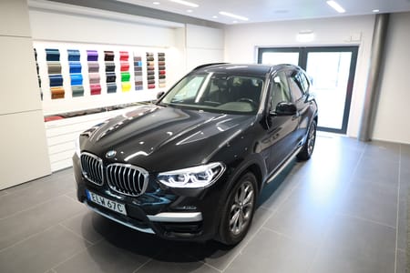 BMW X3 xDrive30e xDrive 30e X-Line Adaptiv farth