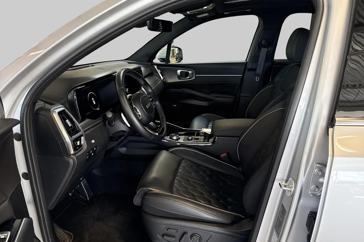 picture of a car