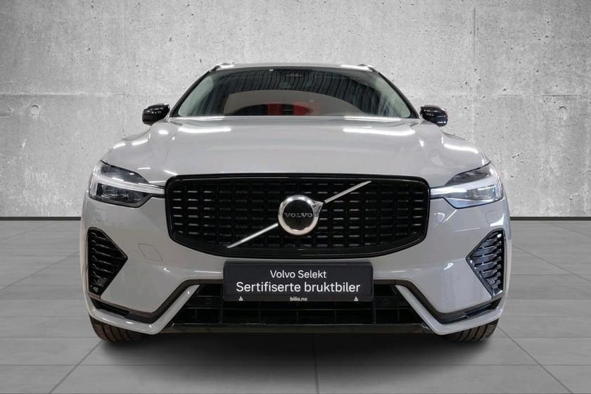 Bilde 2 av Volvo XC60 T8 AWD 456 Hk Plus Dark Edition. Semi.el-hengerfeste