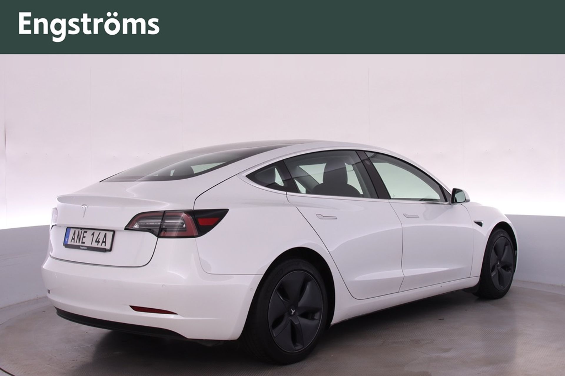 Tesla Model 3 2020, bild 4/10