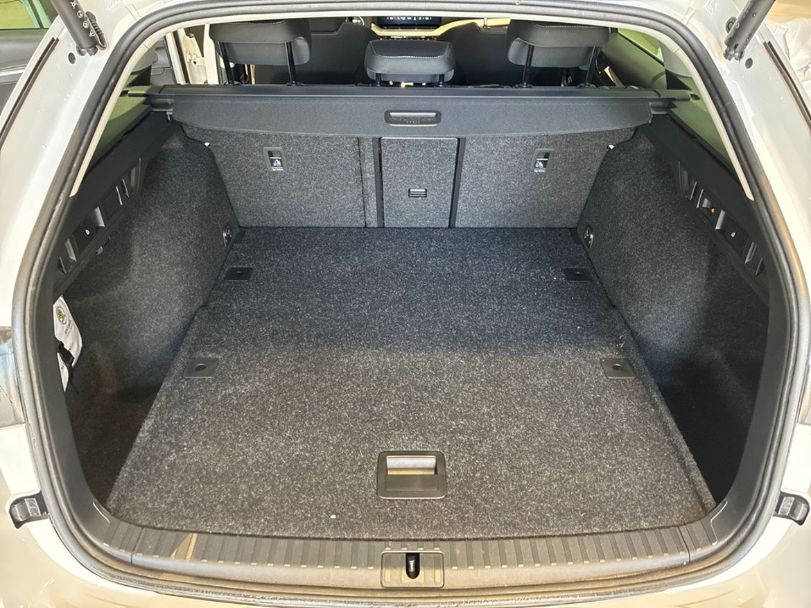 Škoda Škoda Octavia Kombi — bild 12