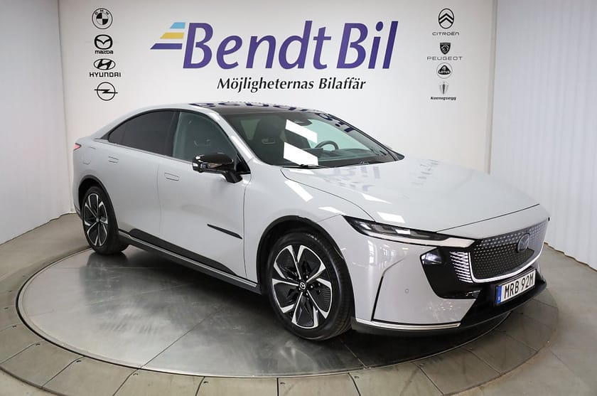 Bild 1 av Mazda 6e Long Range Takumi / Panoramaglastak / Adaptiv Farth.
