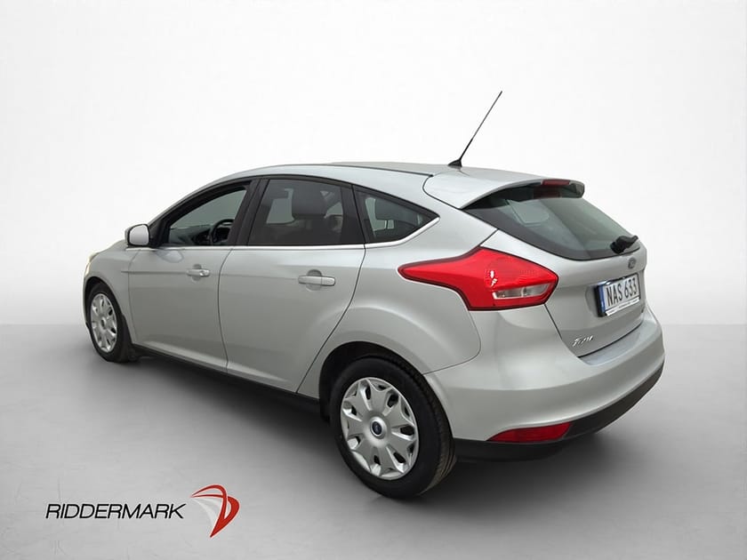Bild 5 av Ford Focus 1.0 100hk Titanium Farthållare Kamera Bluetooth