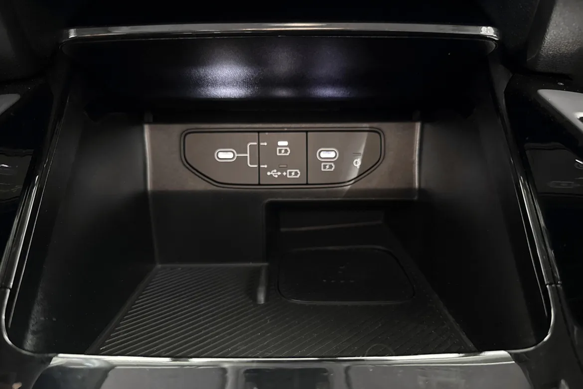 picture of a car
