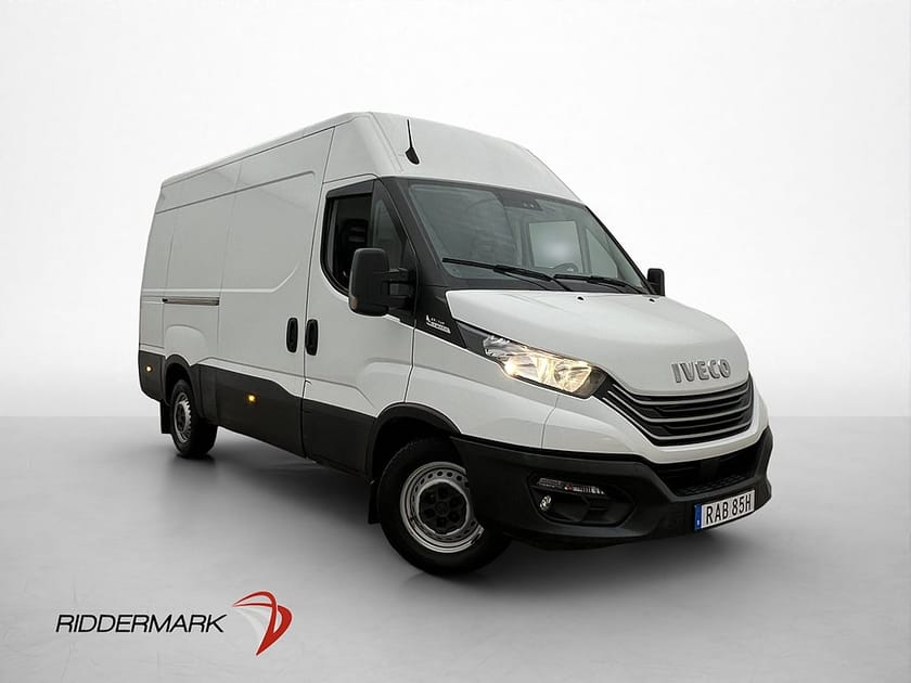 Bild 1 av Iveco Daily 35-140 Van L3H2 2.3 Värmare 3-Sits Farthållare Moms 5550Mil