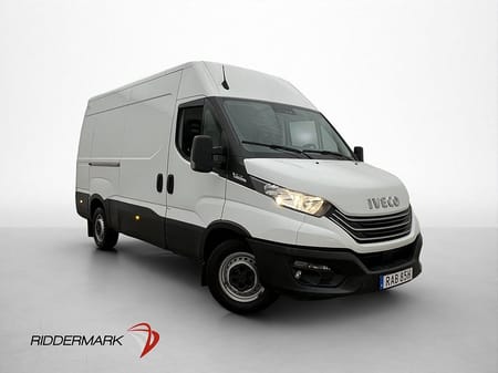 Iveco Daily 35-140 Van L3H2 2.3 Värmare 3-Sits Farthållare Moms 5550Mil