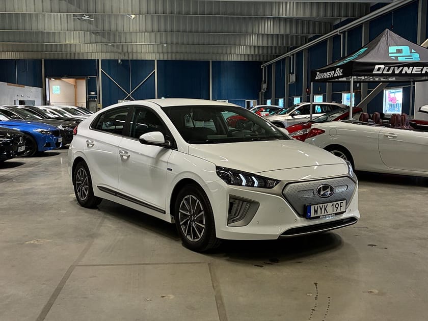 Bild 1 av Hyundai Ioniq Electric 38.3 kWh Premium Plus | Skinn | LED | ACC