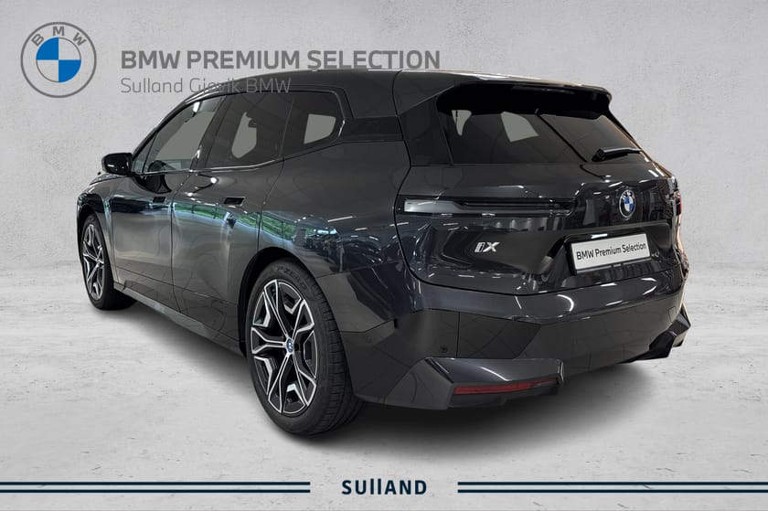Bilde 2 av BMW iX xDrive50 50 | Fully Charged | Soft-Close | Bowers | Luft | Pano