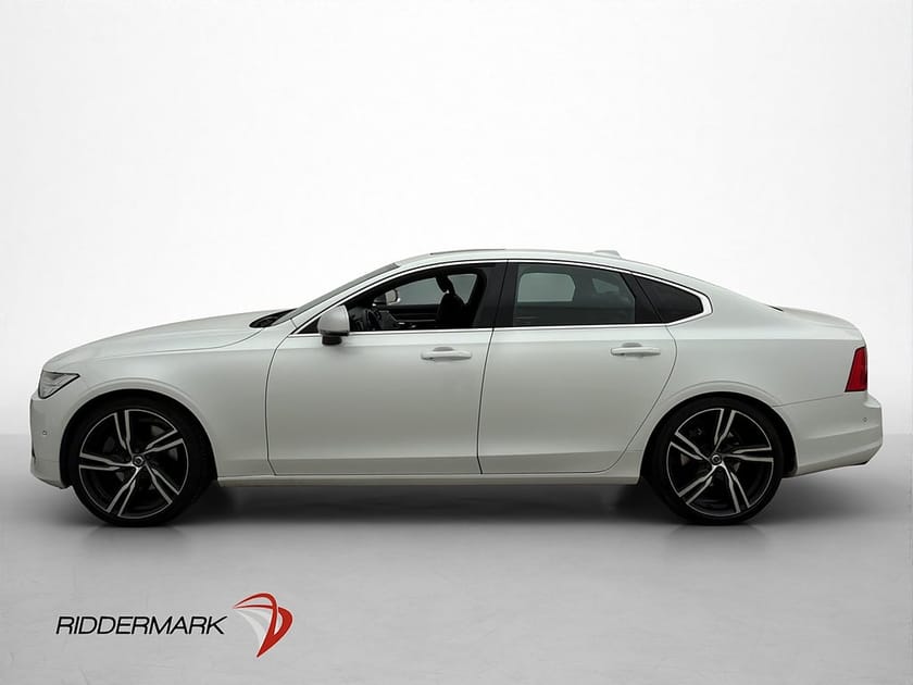 Bild 4 av Volvo S90 T6 AWD R-Design Dragkrok Värmare Taklucka B&W 360°