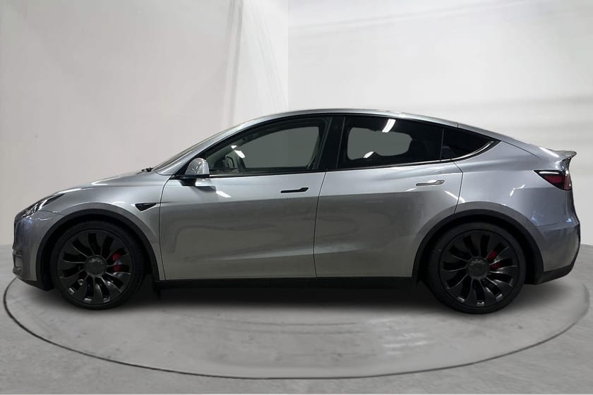 Bild 2 av Tesla Model Y Performance Dual Motor AWD FSD