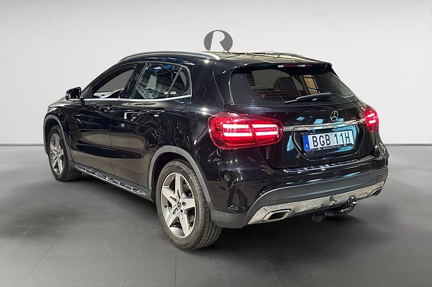 Bild 5 av Mercedes-Benz GLA 200 7G-DCT 156 HK AUT AMG-LINE DRAG 18"