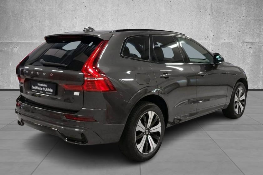 Bilde 4 av Volvo XC60 T8 II AWD 458 HK PLUS DARK LONG RANGE