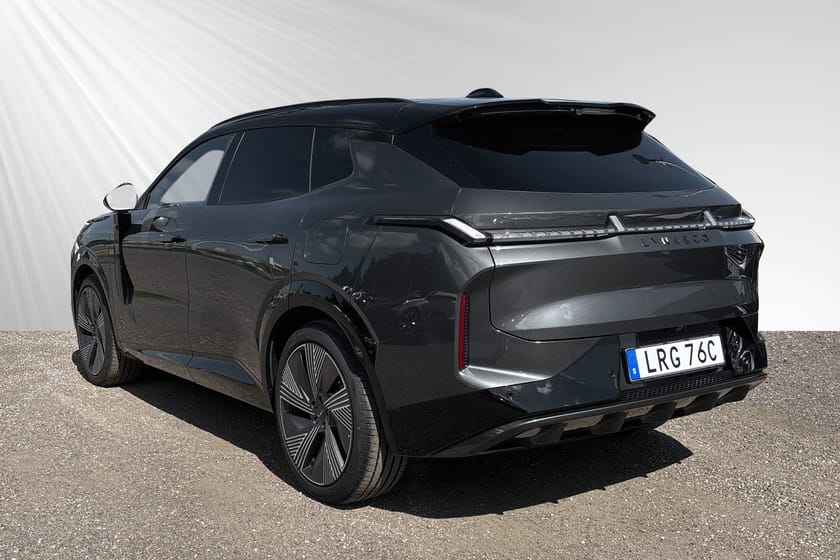 Bild 3 av Lynk & Co 08 PHEV More