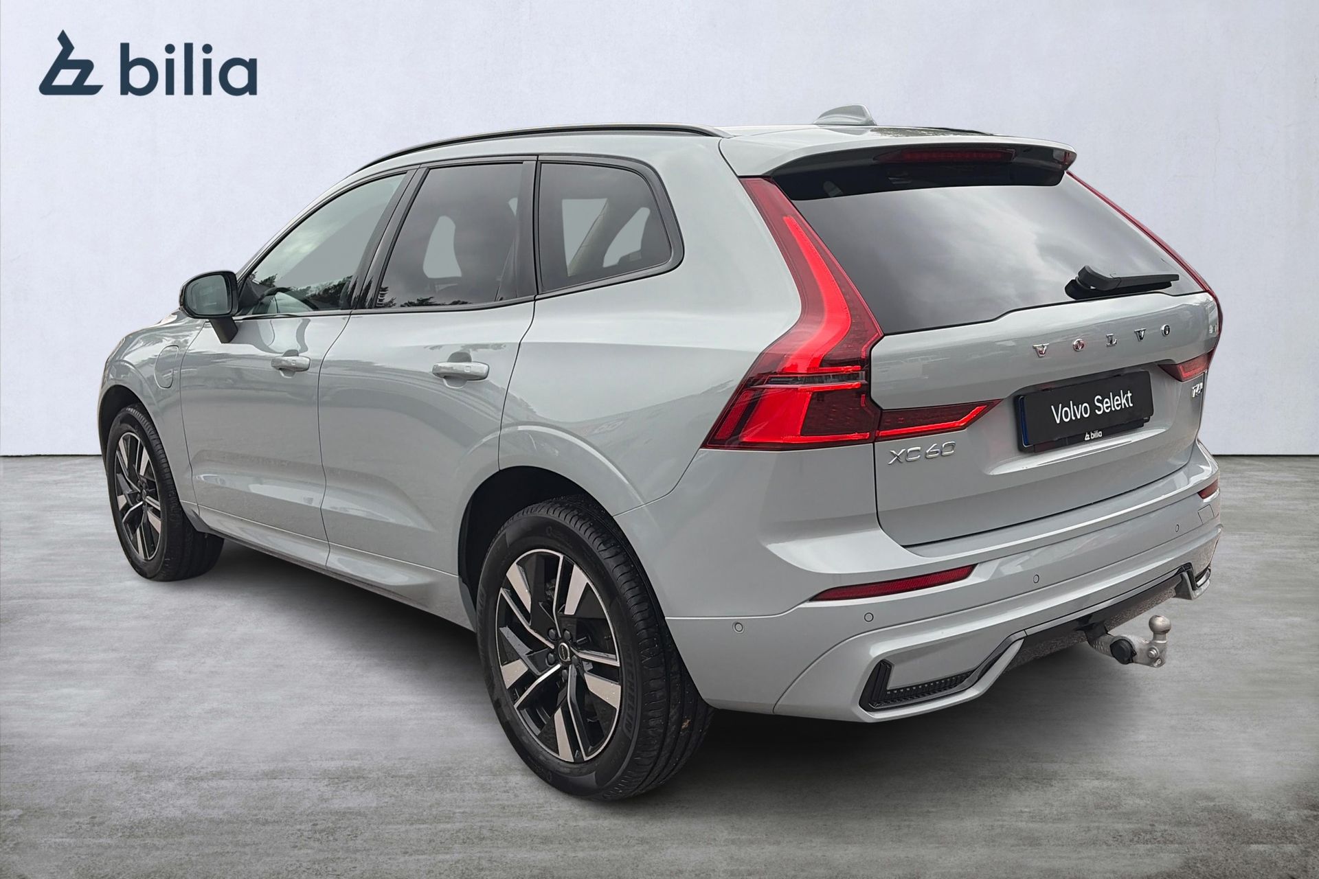Volvo XC60 T6 Plus Dark Nordic Edition 2026, bild 2/10