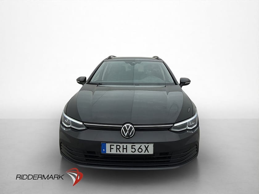 Bild 2 av Volkswagen Golf Sportscombi SC 1.5 eTSI Cockpit Kamera Drag Carplay