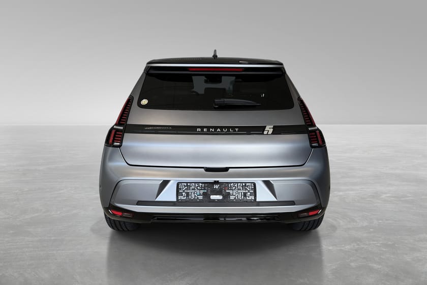 Bilde 4 av Renault 5 E-Tech 52 kWh 52Kwt/ Roland-Garros/ Utstillingsbil/ CarPlay/ Acc/ ++
