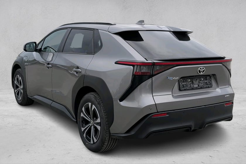Bilde 3 av Toyota bZ4X