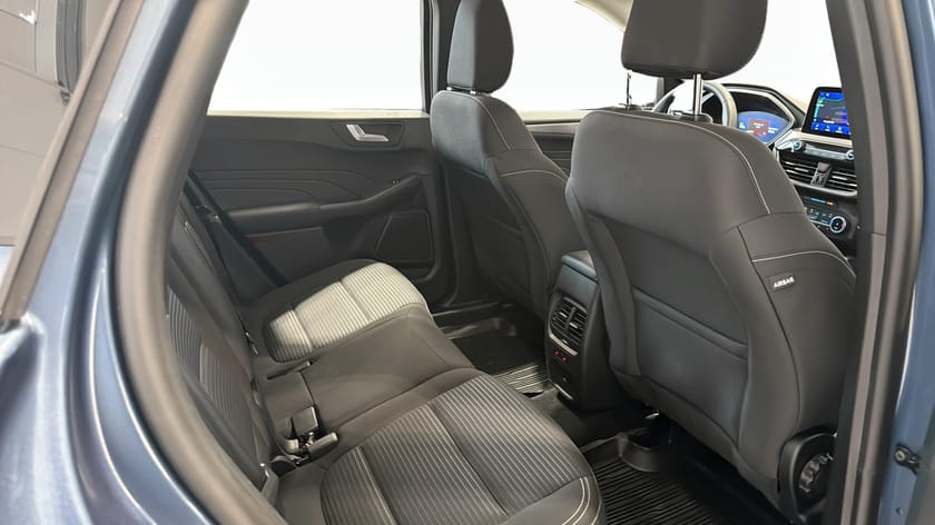 Bild 5 av Ford Kuga Plug-In Hybrid Titanium 2.5 225HK | Vinterpaket |