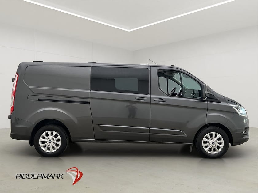 Bild 2 av Ford Transit Custom 340 Crew Van transit-custom CrewVan L2 Värmare Drag B-Kamera CARPLAY