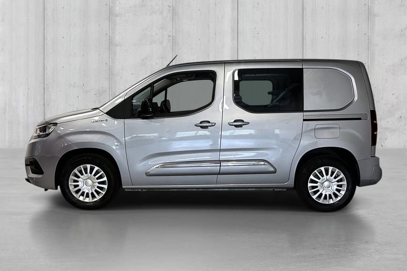Bilde 4 av Toyota ProAce City Electric | L1 | 3seter | 2x skyvedør | Carplay | Norsk