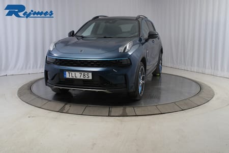 Lynk & Co 01 PHEV