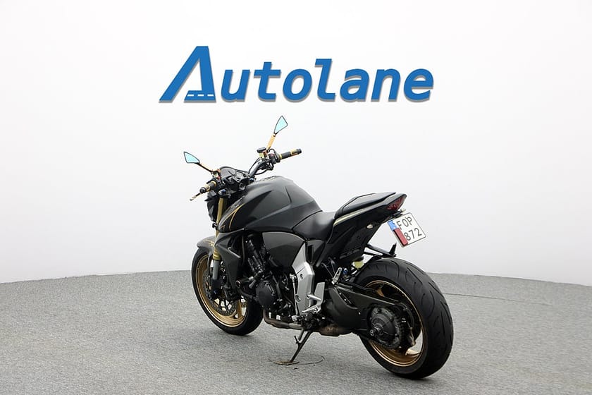Bild 3 av Honda Powersports CB1000R CB1000R* Nyservad* ink ventiler