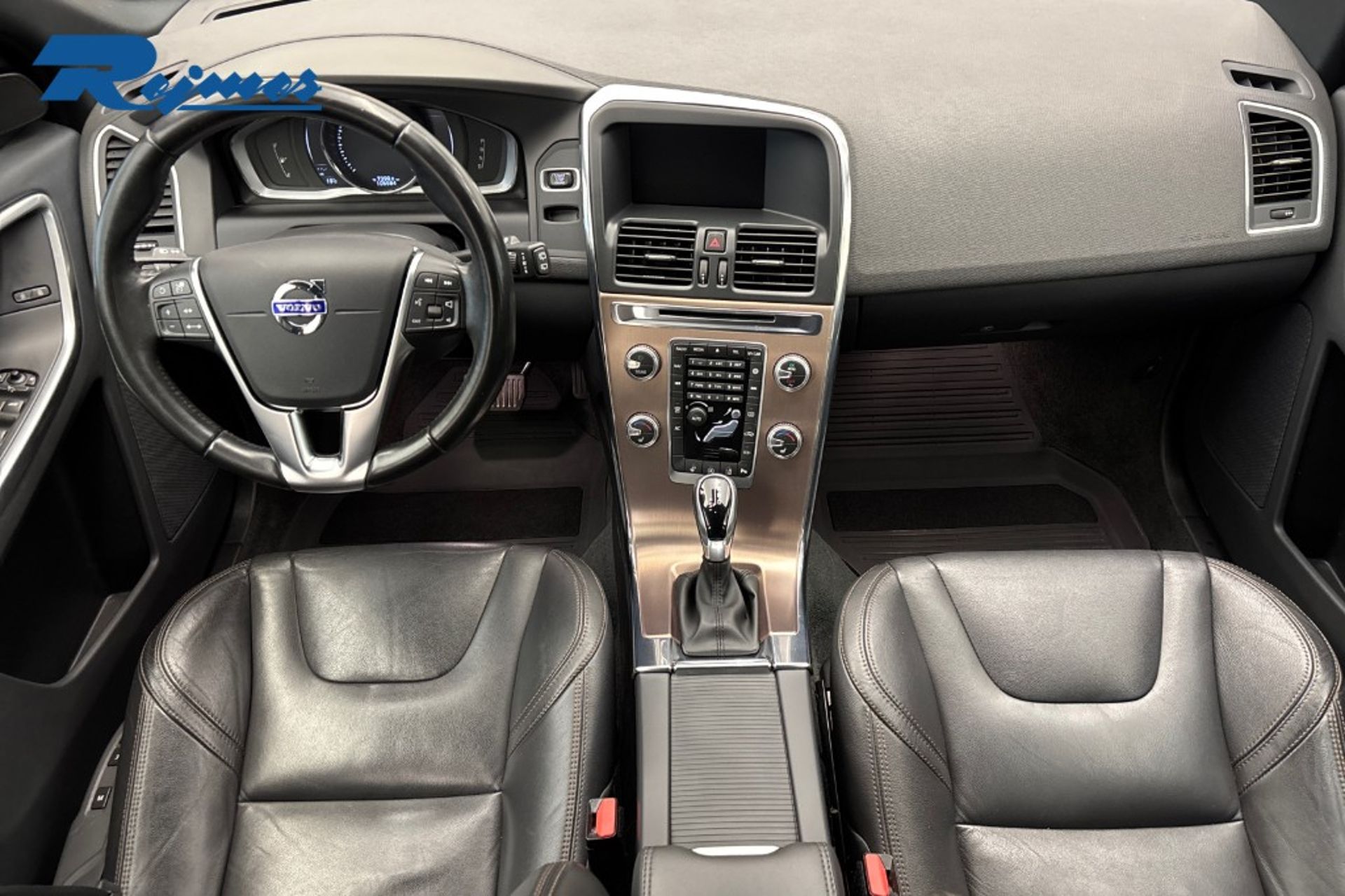 Volvo XC60 D3 Classic Summum 2017, bild 2/10
