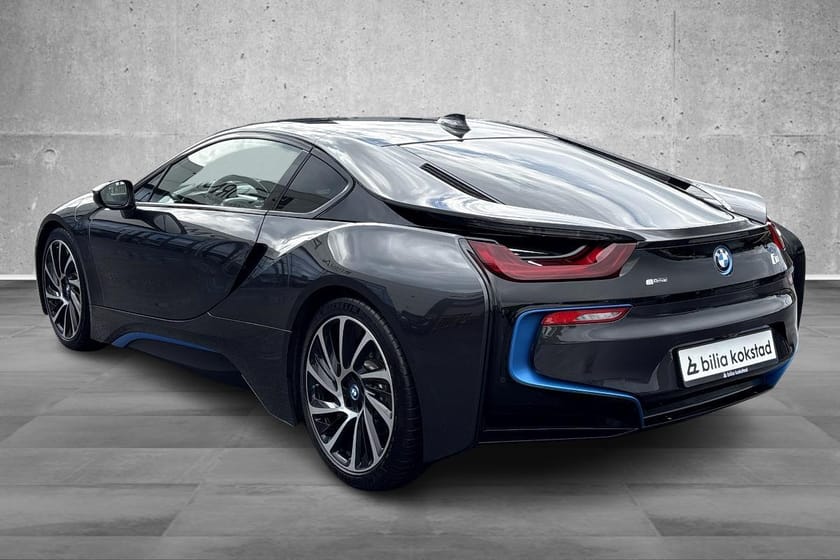 Bilde 2 av BMW i8 362hk Plug-in hybrid/4X4/Norsk/Cruise/S+V
