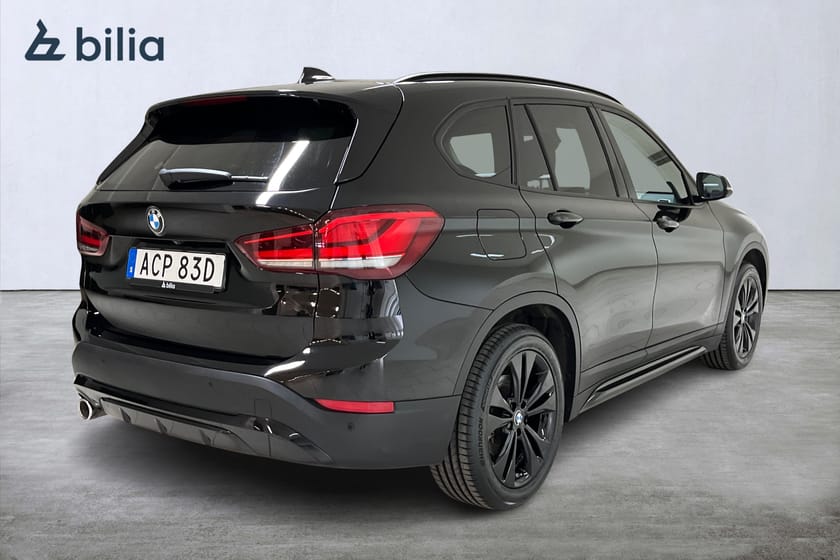 Bild 4 av BMW X1 xDrive25e Sport Line / Navi / HUD / Backkamera / Nya Däck