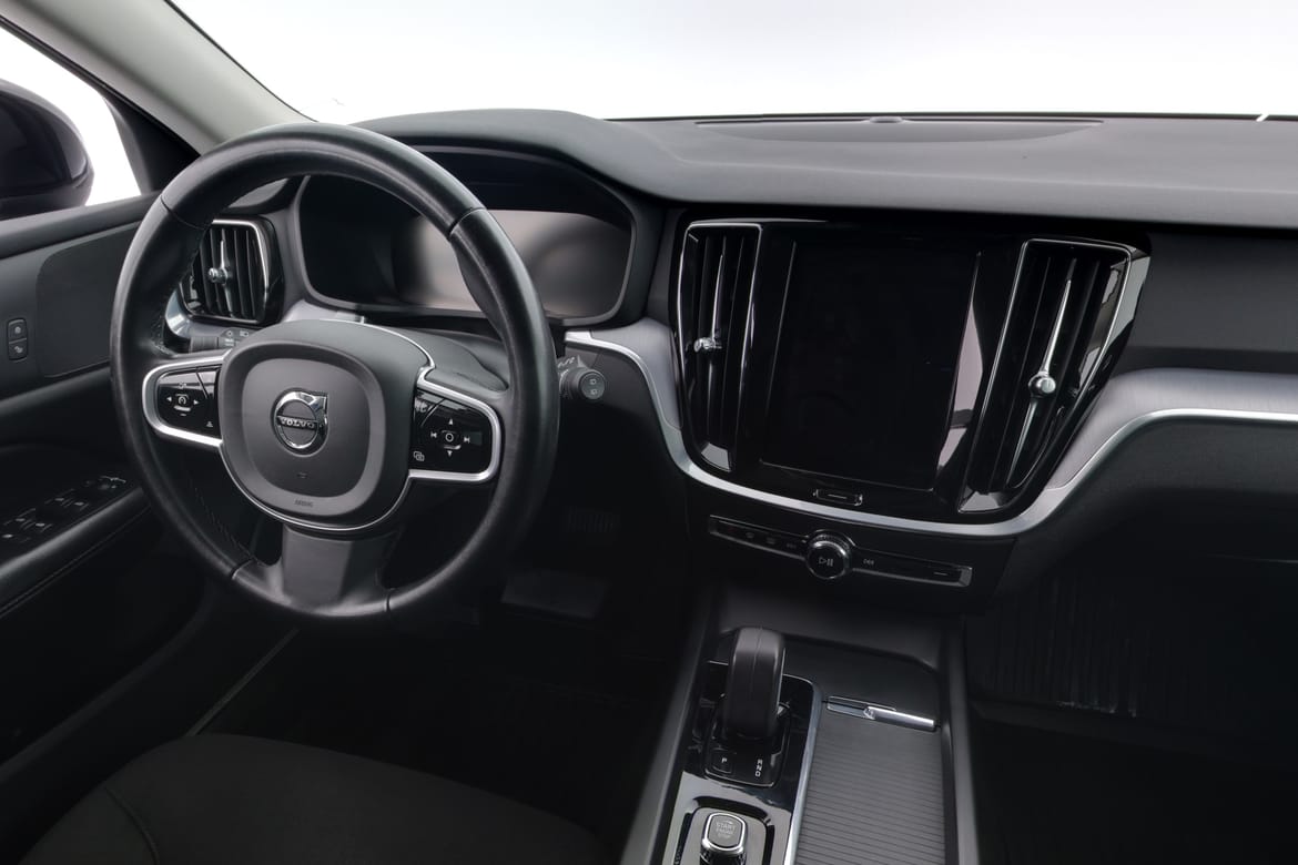 Volvo V60 2022 - miniatyr 8