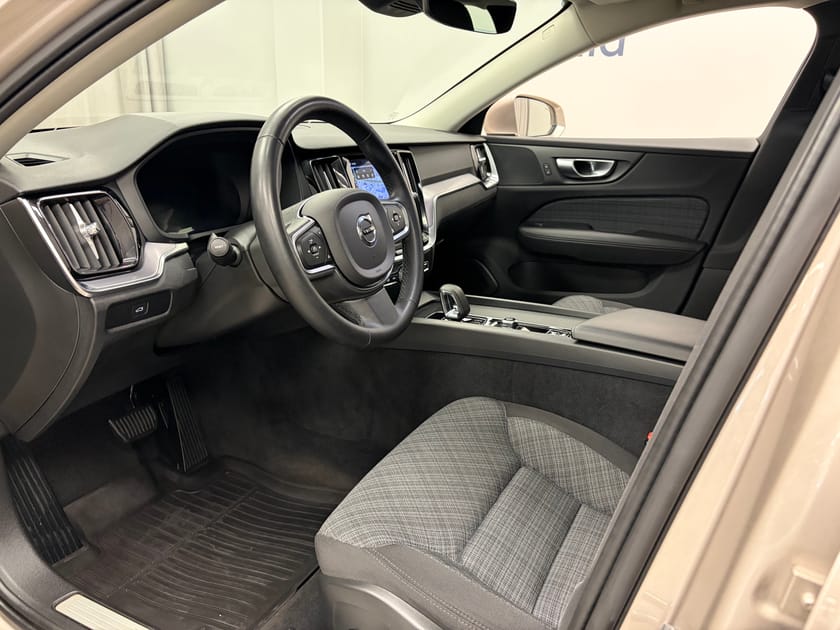 Bild 5 av Volvo V60 B4 Bensin Core