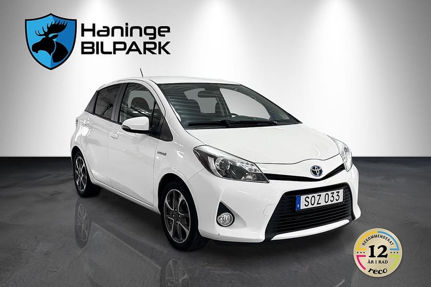 Bild 3 av Toyota Yaris Hybrid e-CVT Edition 50 / Backkamera / SUPERDEAL 3,95%
