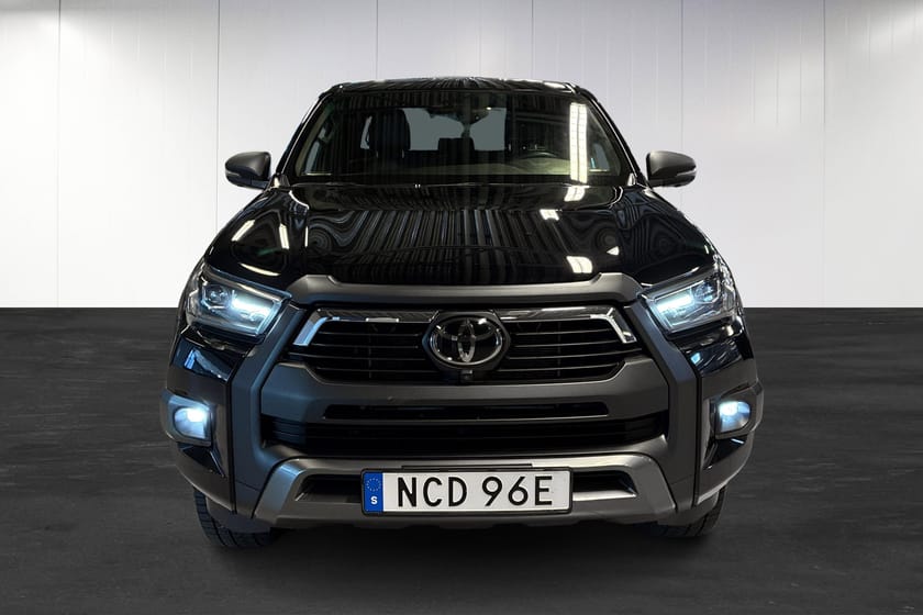 Bild 5 av Toyota Hilux Dubbelhytt 2.8 4WD D-Cab | Invincible | Drag | 360 | Navi | JBL |