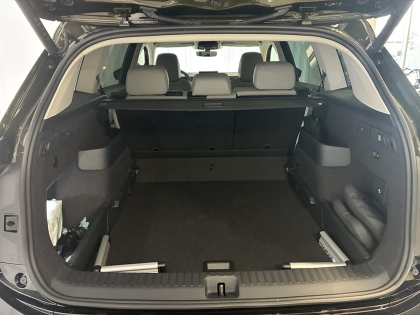 Bild 4 av Škoda Peaq 90x
