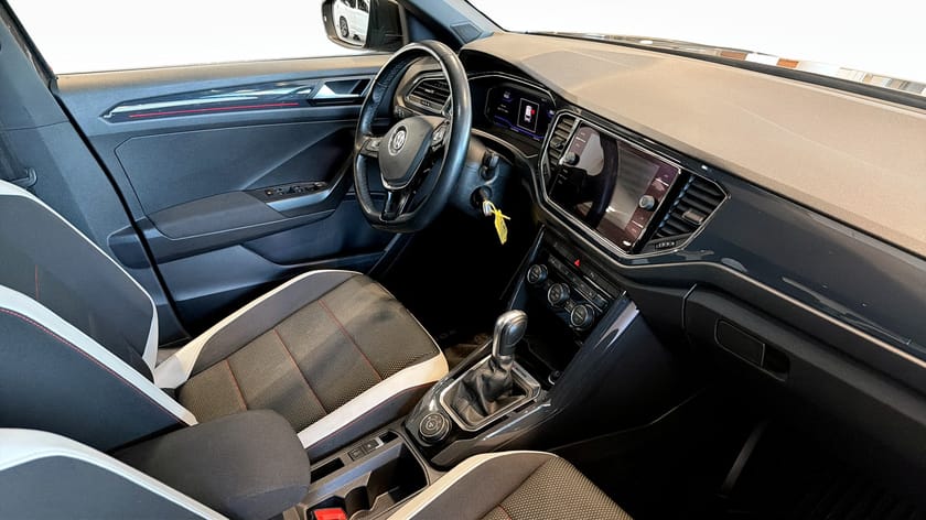 Bild 3 av Volkswagen T-Roc GT Backkamera Drag Elbaklucka