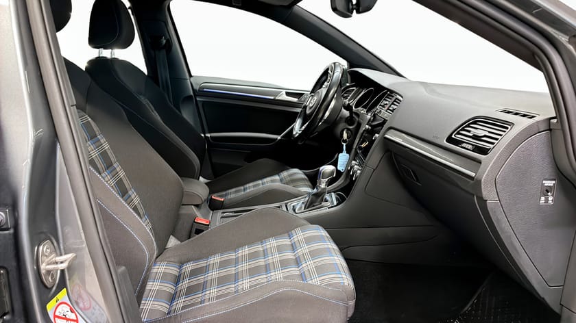 Bild 3 av Volkswagen Golf GTE 