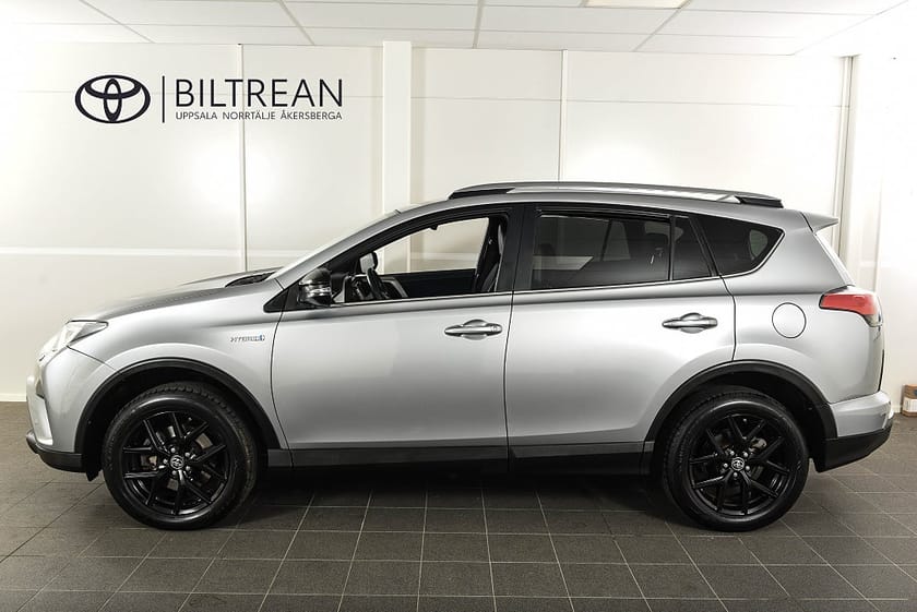 Bild 2 av Toyota RAV4 Hybrid Elhybrid 2.5 AWD X-Edition Drag Backkamera M-värm