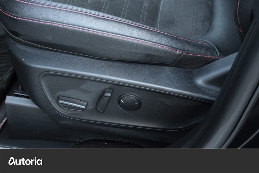 Bilde 4 av Ford Kuga Plug-In Hybrid 2,5 PHEV ST-Line