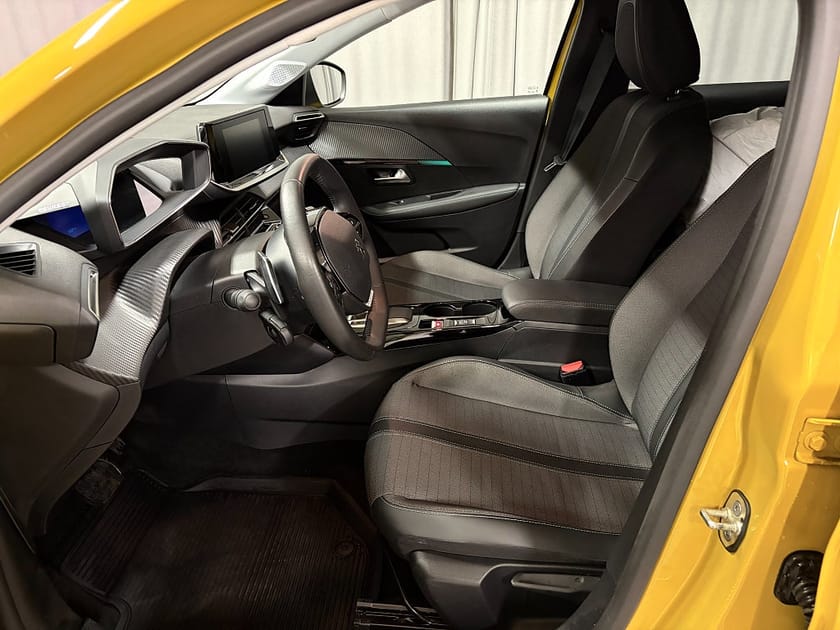 Bild 5 av Peugeot 208 ALLURE Pack PureTech 100 AUT8 Inkl. Vinterhjul