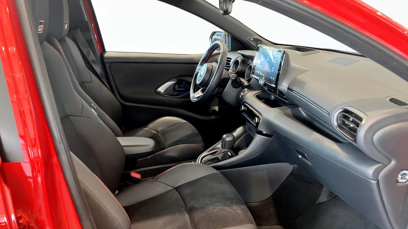 Bild 3 av Toyota Yaris Hybrid 116hp CVT GR Sport