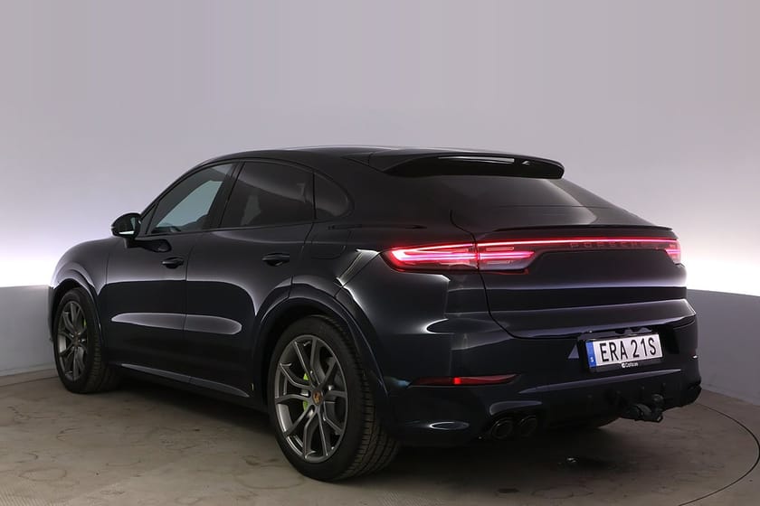 Bild 4 av Porsche Cayenne Coupé E-Hybrid Drag Pano BOSE Sport V-däck