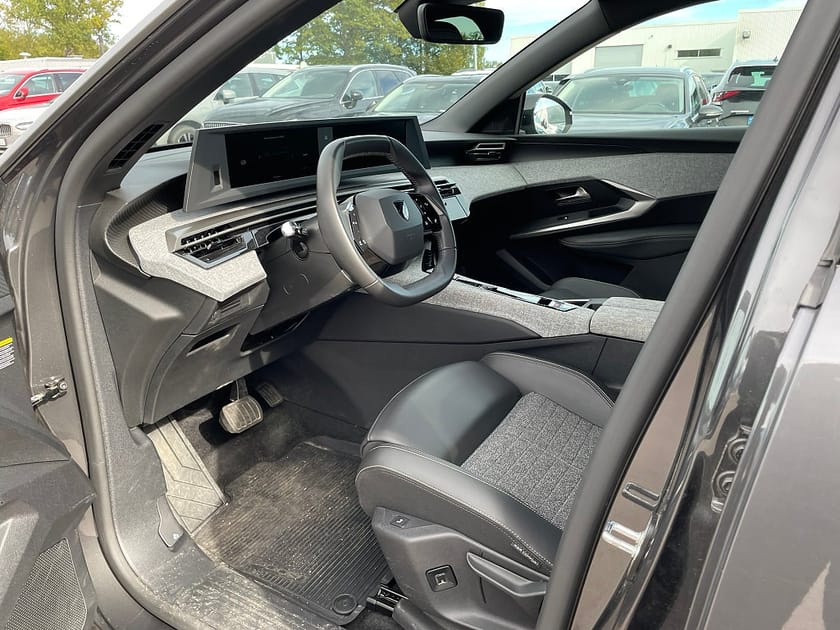 Bild 5 av Peugeot 3008 Hybrid 145
