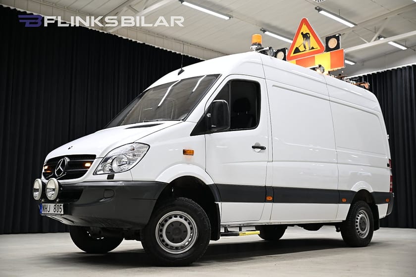 Bild 1 av Mercedes-Benz Sprinter 316 CDI 4x4 Skåpbil 163HK Automat|Servicebil|Inredd|EnÄgare|Leasbar